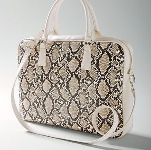Python print laptop bag